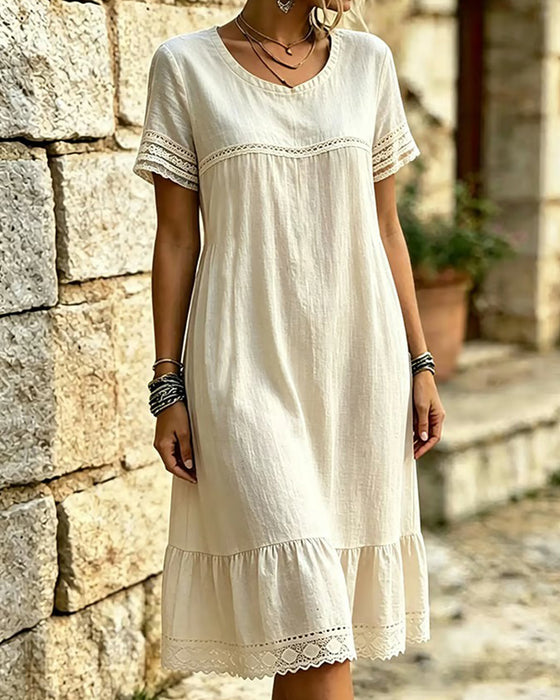 Robe Dentelle Volant Col-Rond Manche-Courte