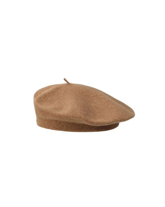 Le Béret Iconique Qui Rend Chaque Look Complet