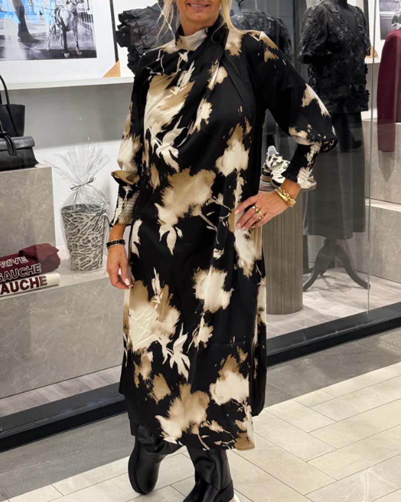 Robe À La Mode Avec Détail Rassemblé, Design À Manches Longues Et Motif Imprimé