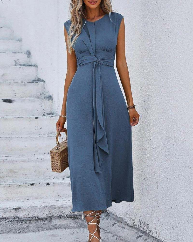 Robe Unie Taille Cintrée Nœud