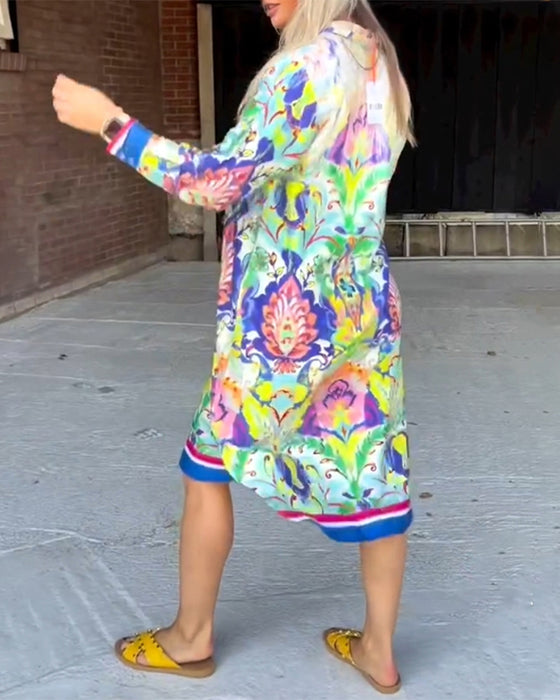 Robe imprimée ample à col en V