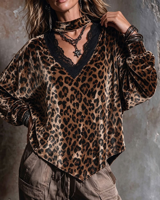 Blouse Col V Léopard Irrégulière