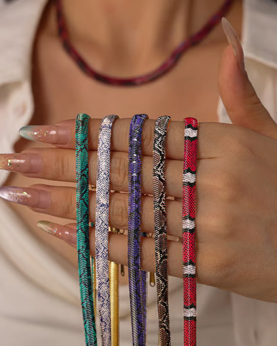 Collier Statement Serpent – Un Symbole de Mystère & de Pouvoir