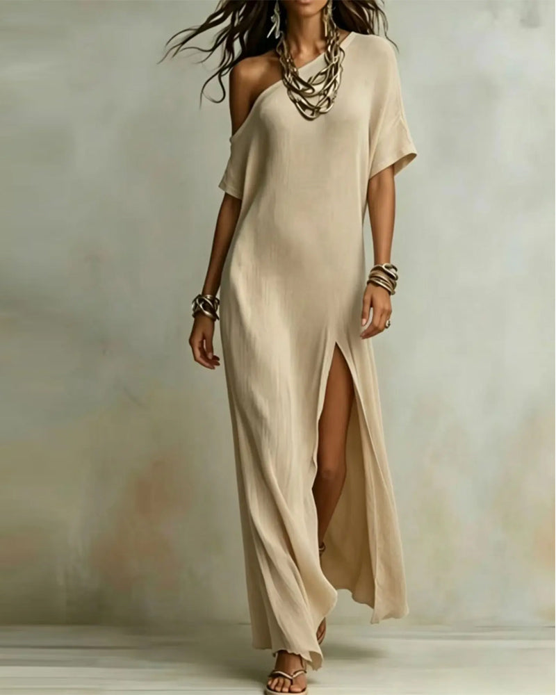 Robe À Épaule Inclinée Et Fente