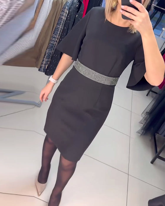 Robe Col Rond Manches Mi-Longues Évasées Taille