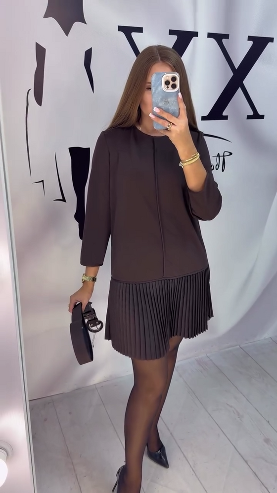 Robe À Manches Trois Quarts À Plis Accordéon