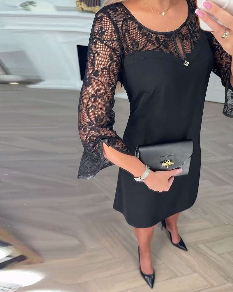 Robe Unie À Manches Longues Avec Détails Patchwork