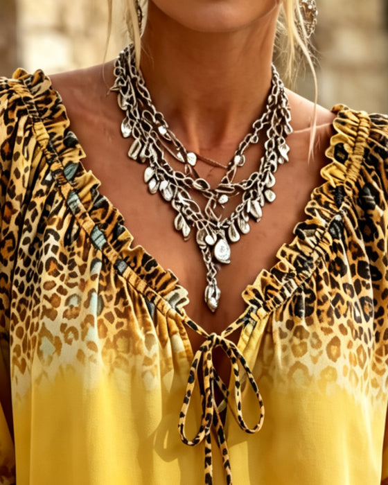 Blouse Col-V Imprimé Léopard Lacets