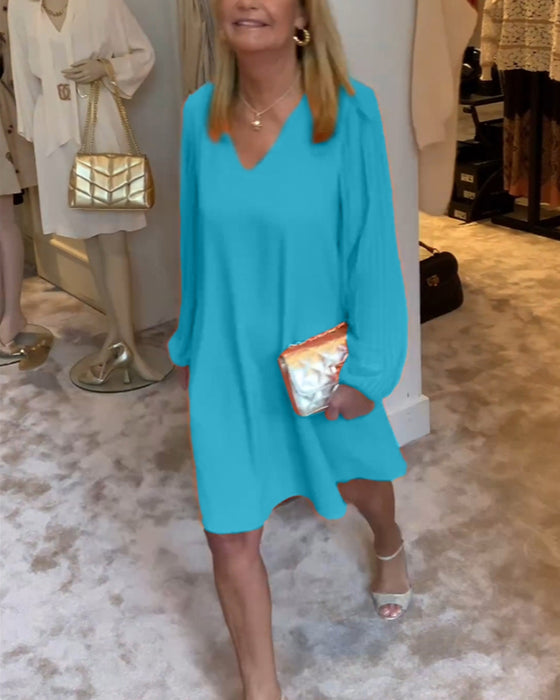 Robe col en V à manches lanternes de couleur unie