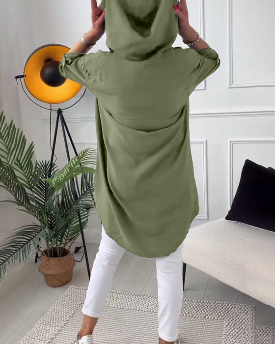 Manteau à capuche boutonné imprimé lettre