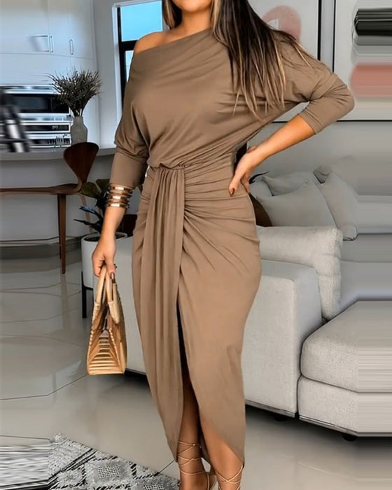 Robe Une Épaule Manches Chauve-Souris Taille Haute Fente