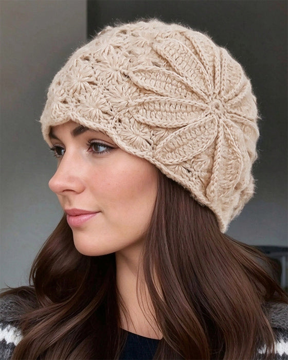 Bonnet En Tricot Fleuri Au Crochet Fait Main