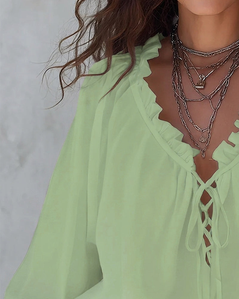 Blouse Col V Lacets