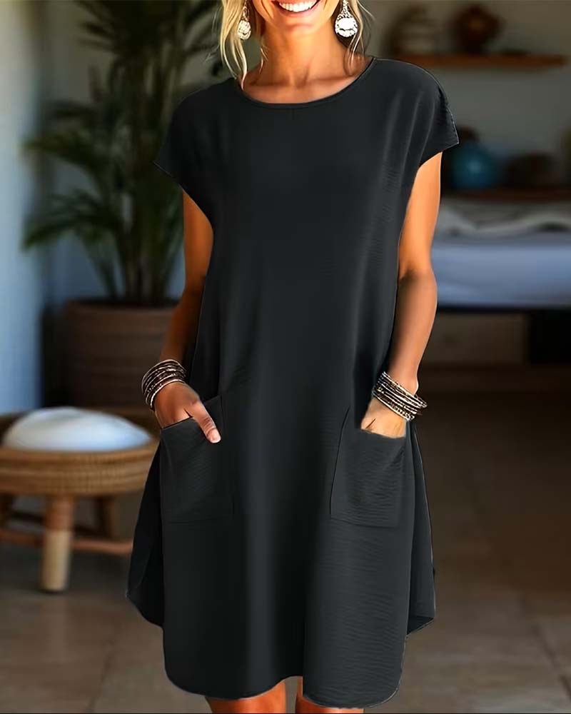 Robe Détail Poche Col Rond Manches Courtes