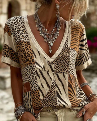 T-Shirt Imprimé Animal Patchwork Col En V Manches Courtes