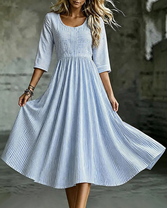 Robe Rayée Col-Rond Taille-Haute Manche-Trois-Quarts