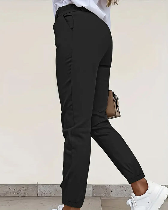 Pantalon Poches Slim-Fit Court