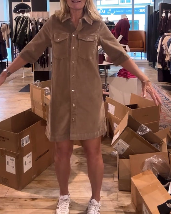 Robe Unie À Manches Mi-Longues