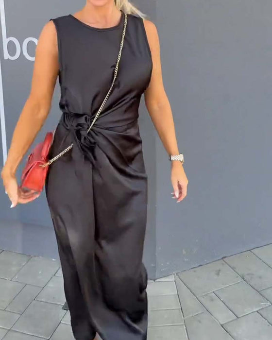 Robe Sans Manches Taille Cintrée Unie