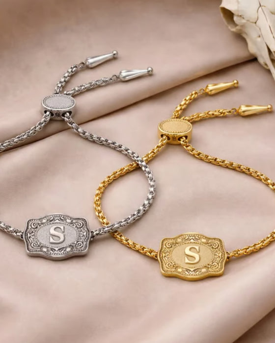 Bracelet Lettre Gaufrée