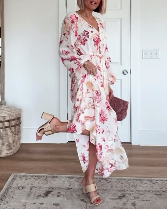 Robe élégante à lacets et manches cloche à imprimé floral