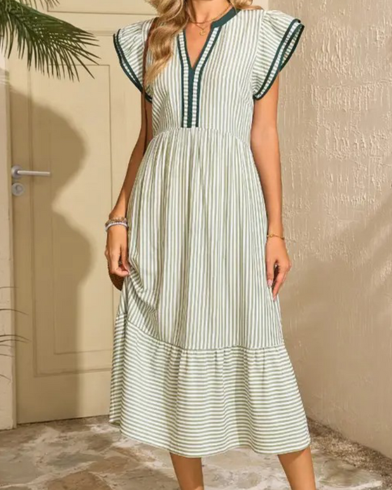 Robe Rayée Double Volant Manches Courtes