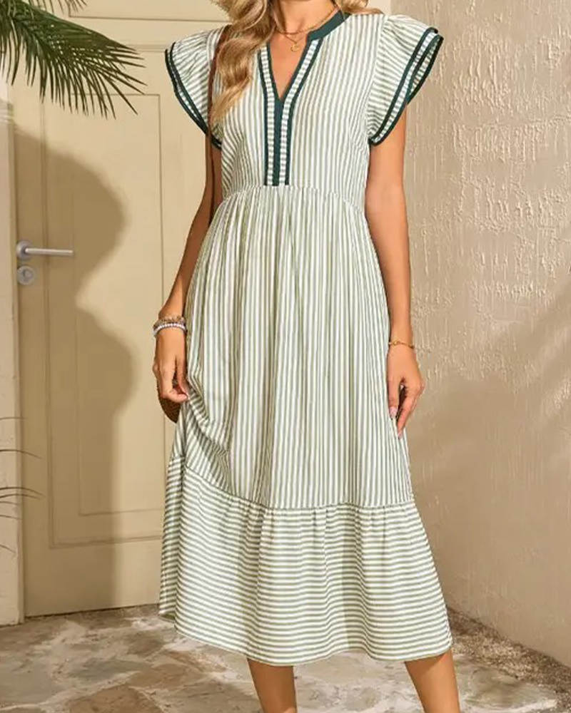 Robe Rayée Double Volant Manches Courtes