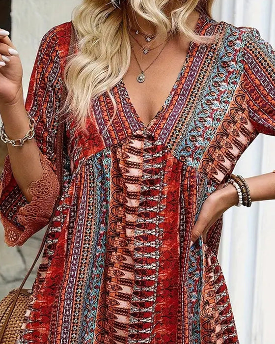 Robe Col En V Dentelle Manches Trois-Quarts