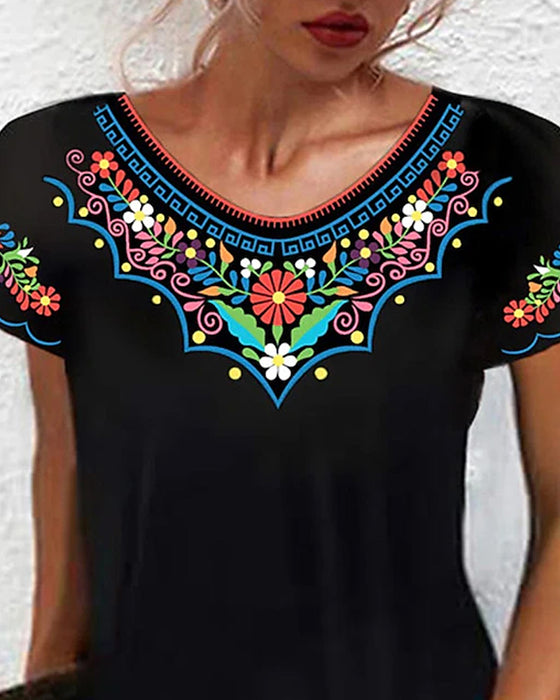 Robe au style rétro et à manches courtes