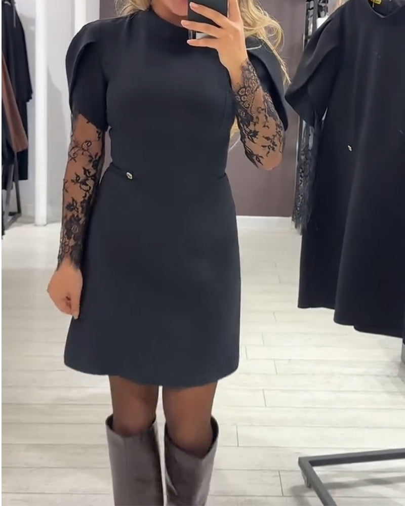 Robe À La Mode Et Élégante