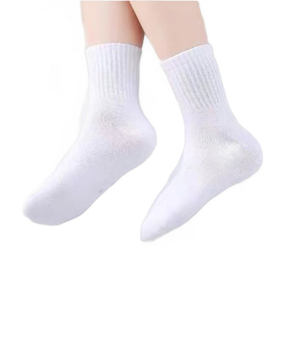 Chaussettes simples et confortables de couleur unie