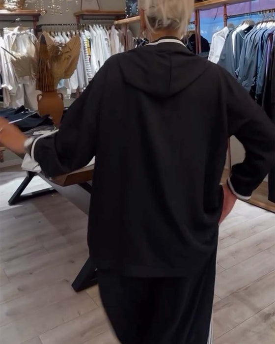 Ensemble deux pièces à capuche et rayures