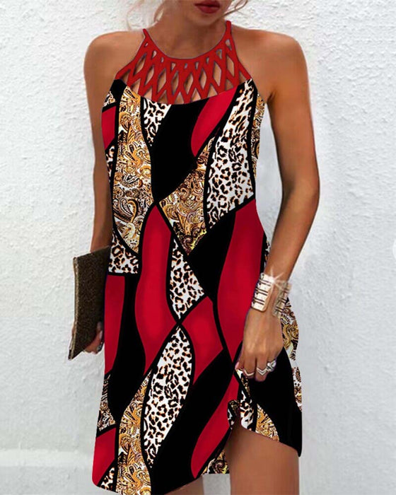 Robe creuse sans manches de couleur contrastée