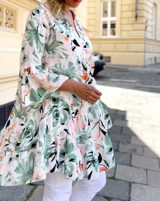 Blouse élégante fleurie col V