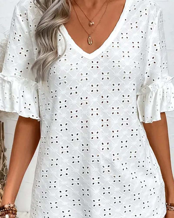 Blouses Trou De Serpentine Volant Col En V Court