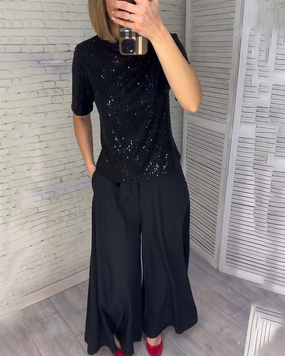 T-Shirt Amincissant À Sequins À Manches Courtes