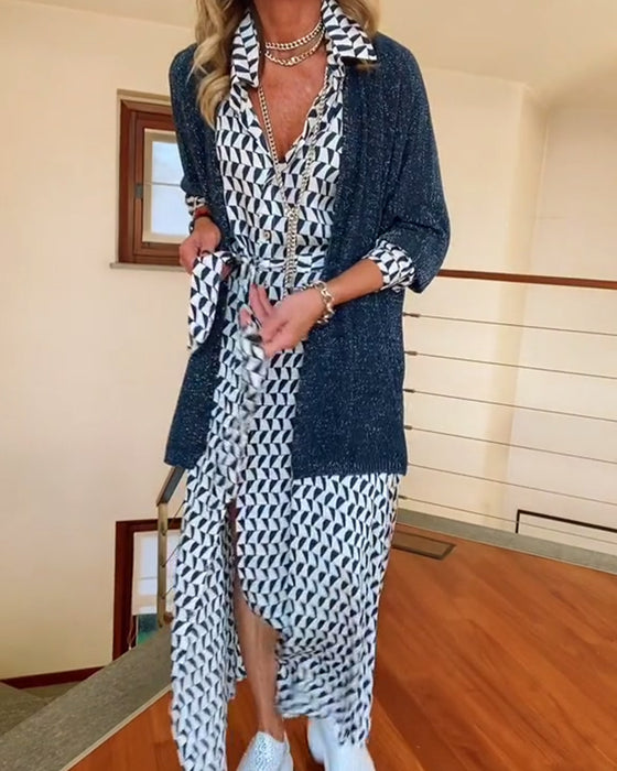 Robe fendue à revers imprimé géométrique