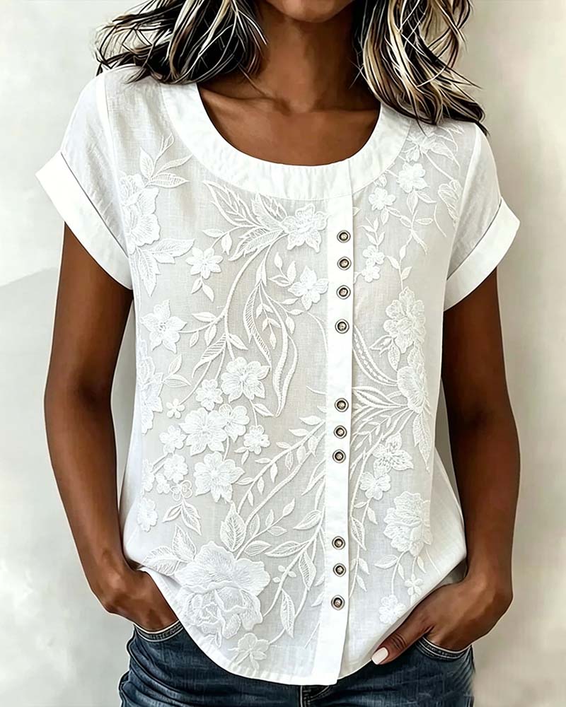 Blouse Fleurie Bouton Col Rond Manches Courtes