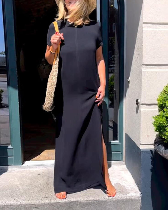 Robe élégante à manches courtes en couleur unie