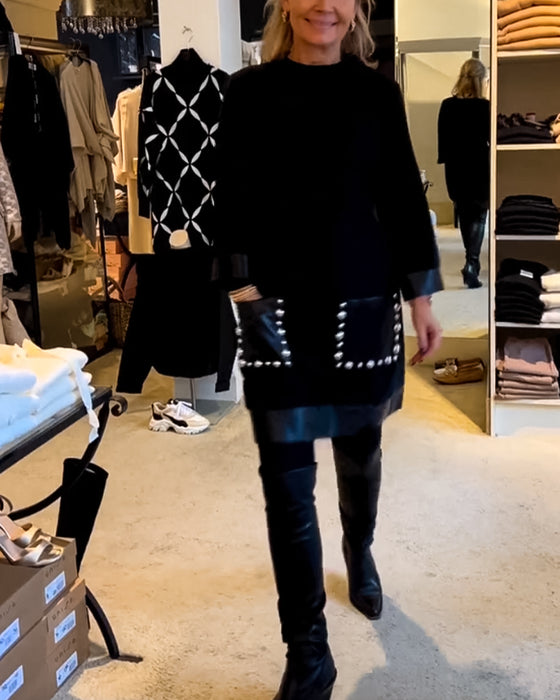 Robe décontractée à col rond avec poches