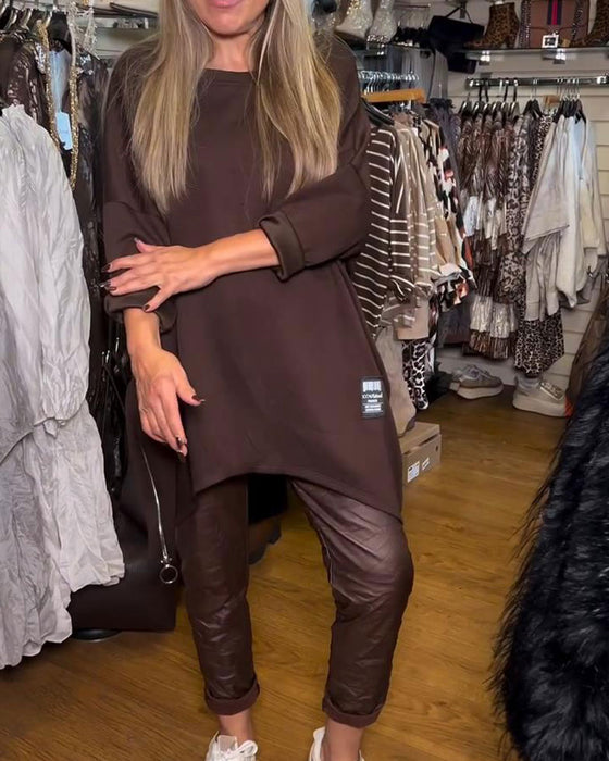 Sweatshirt Avec Caractéristiques Col Rond Et Large