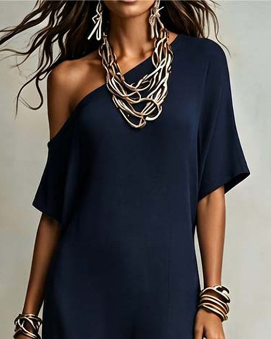Robe À Épaule Inclinée Et Fente