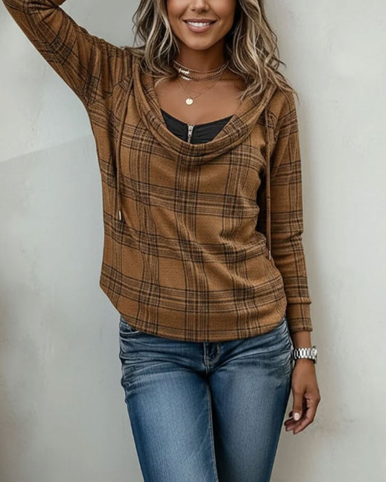 Top Carreau Mock Layered Turtleneck Hoodie