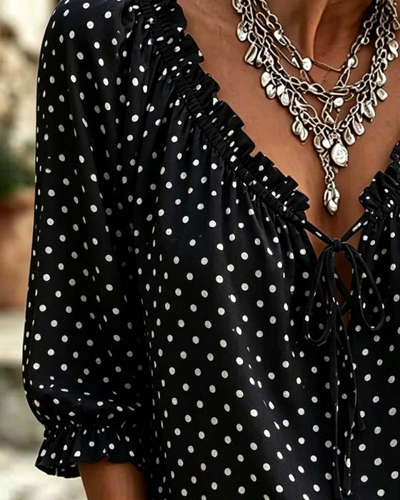 Blouse Col V Volant Polka Dot Attache