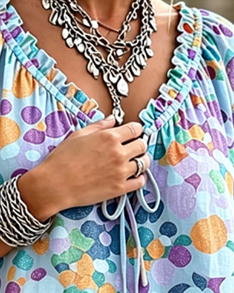 Blouse Col V À Pois À Lacets