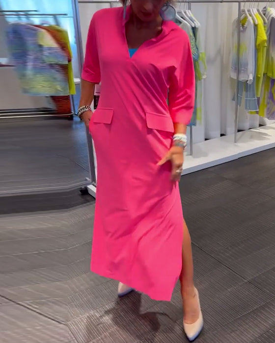 Robe couleur unie fendue à col V