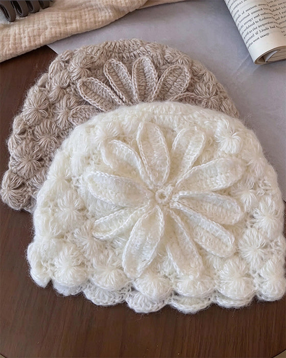 Bonnet En Tricot Fleuri Au Crochet Fait Main