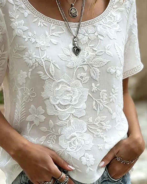 Blouse Col Rond Brodé Dentelle Patchwork