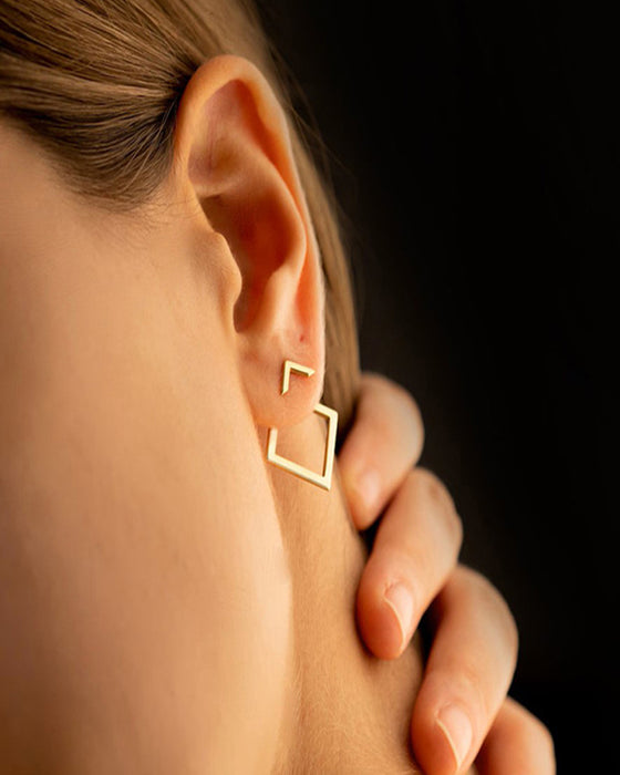 Boucles d'oreilles simples et élégantes en forme de diamant