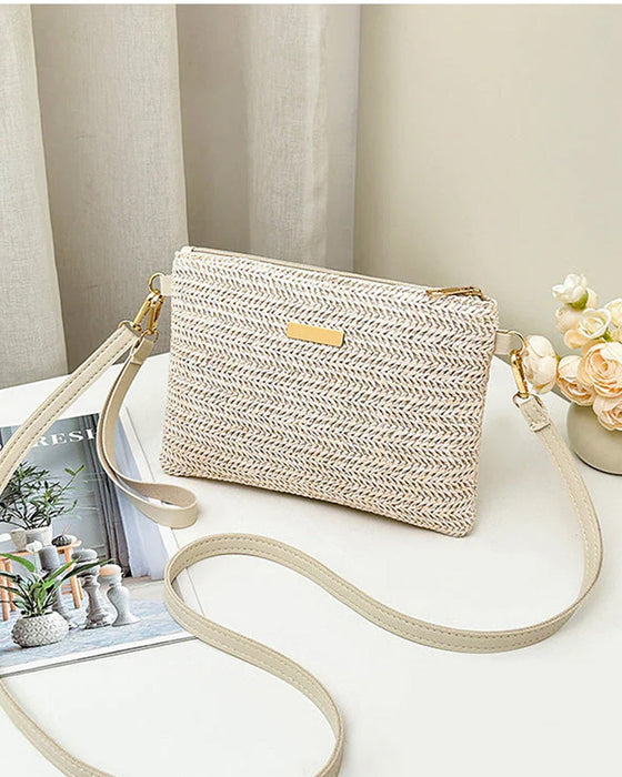 Pochette Bandoulière – Légère, Polyvalente, Accents Métalliques ✨